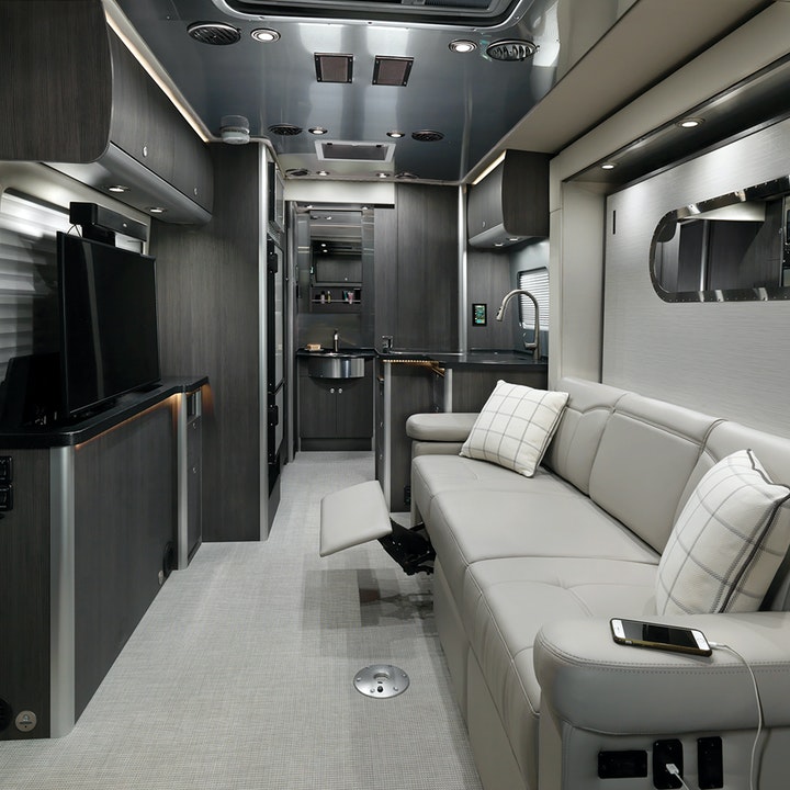 Airstream Atlas Touring Coach: The Ultimate Guide to Luxury Travel on Wheels